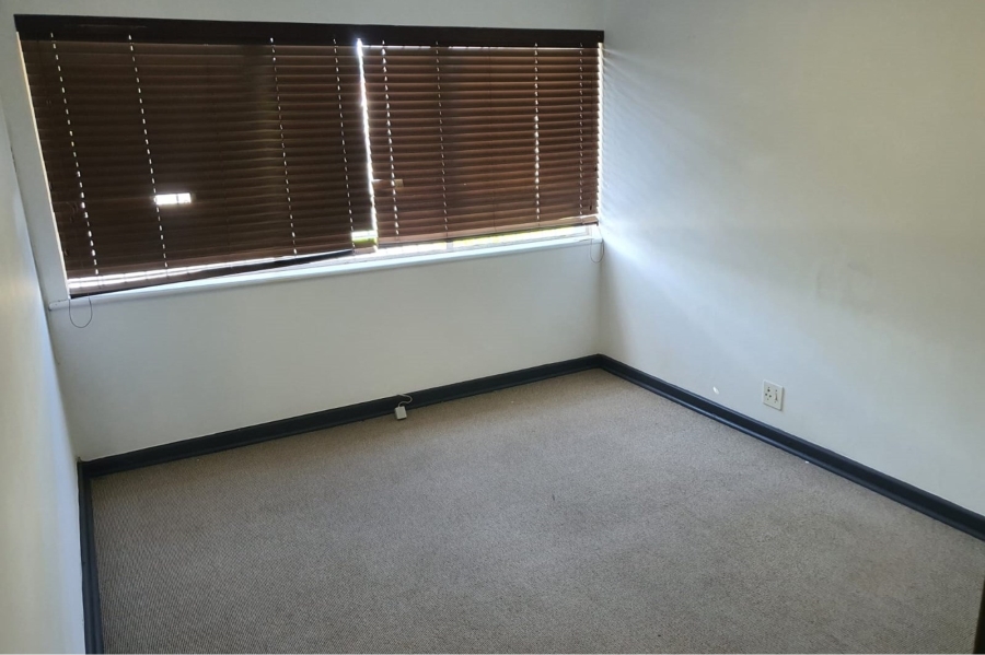 To Let commercial Property for Rent in Newton Park Eastern Cape